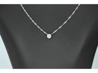 Witgouden hanger met een briljant geslepen diamant