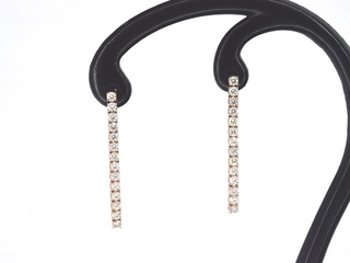 Rosegouden oorhangers met natuurlijke diamanten