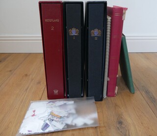 6x Postzegelverzameling , 3 Davo Album, 1 Importa Albume En 2 Gewone A