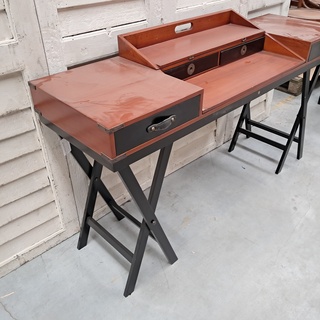Palmer desk