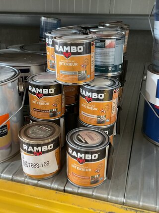 Ca. 40x Rambo diverse lak