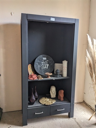 Kast zwart