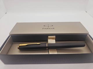 Parker Sonnet rollerball 18kt GP + zwarte onyx