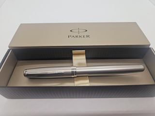 Parker Sonnet vulpen 18kt witgoud GP + onyx dop
