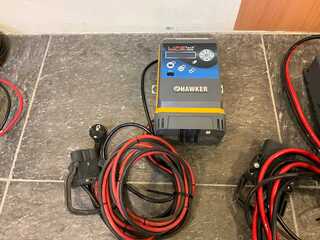 Batterij lader Hawker, 24V 36A, Grijs, bouwjaar Onbekend