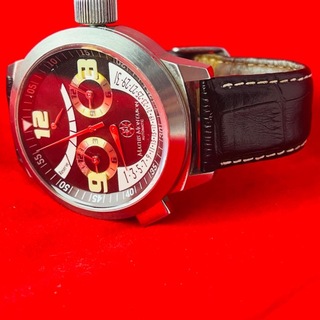 Mathis Montabon automatisch horloge met dagaanduiding