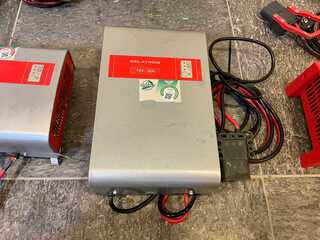 Batterij lader Belatron, 24V 50A, Rood, bouwjaar 2022