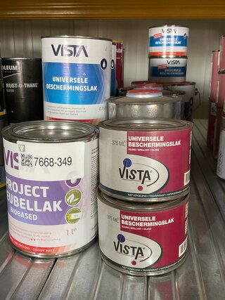 Ca. 18x Diverse soorten Vista lak en diversen