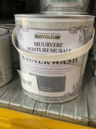 Ca. 11x Diverse kleuren rust-oleum kalkverf