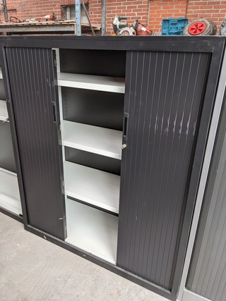 2x Archiefkast zwart