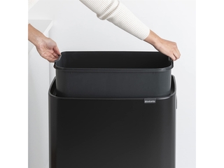 Brabantia Bo Touch Bin Hi Prullenbak  60 liter  Matt Black