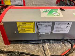 Batterij lader Belatron, 24V 65A, Rood, bouwjaar 2015