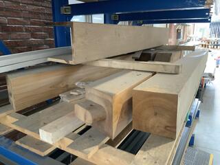 Partij balken en planken
