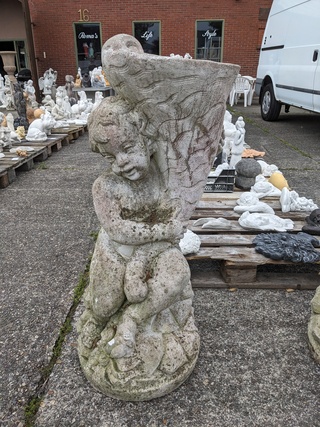 Tuinbeeld Putti met waterbak