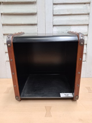 6x Houten kastje MF214