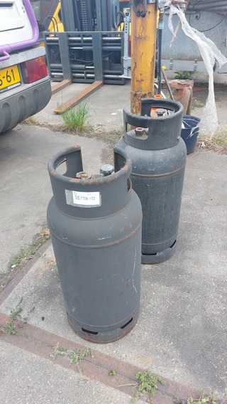 2x LPG gasfles