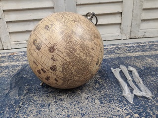 11x Wereldbol hanger