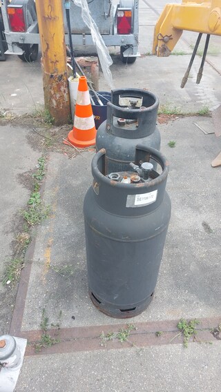 2x LPG gasfles