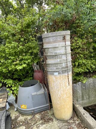 Diverse Betonstortkokers