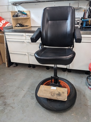 Barkruk, eigen fabricaat, Kawasaki onderdelen