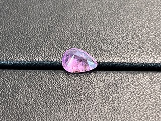 Roze saffier – Natuurlijke roze saffier van 2.12 carat