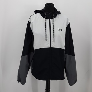 Jas, maat M, Under Armour