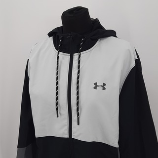 Jas, maat M, Under Armour