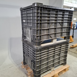 2x Kunststof palletbox