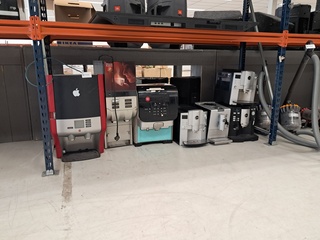 7x Koffiemachines, Jura, Douwe Egberts , Grijs / Chroom
