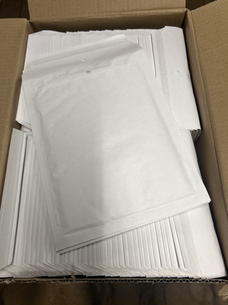 Ca. 600x Luchtkussen envelop 170x225mm TAP, Comebag