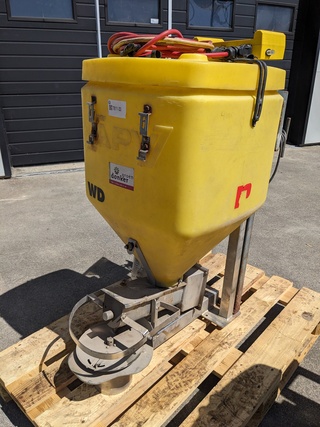 Strooier, APV, WD 100 M3, 2010