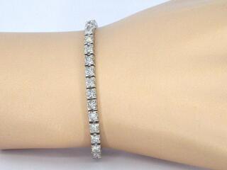 Tennisarmband met 10.00 carat aan natuurlijke princess geslepen diaman