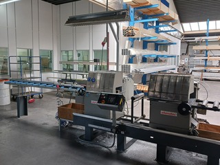Dubbele verstekzaagmachine Elumatec, bouwjaar 1995