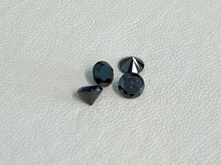 Diamant - 1.07 carat natuurlijke zwarte diamant (gecertificeerd)