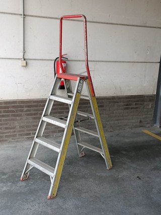 Werktrap, 2×5 treden