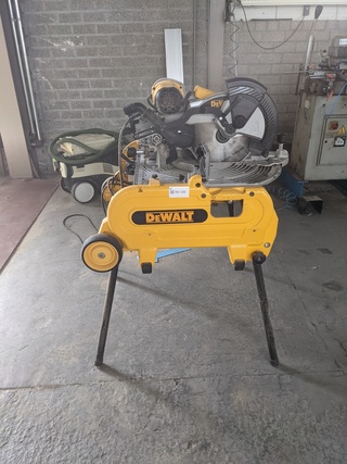 Flip-over zaagtafel DeWalt