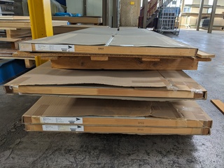 4x Stompe deur met glasopening diverse afmetingen