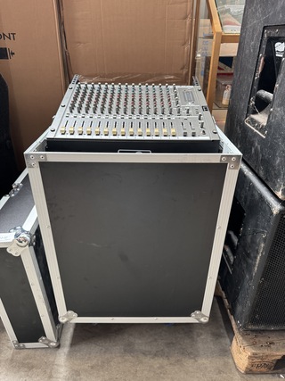 Mengpaneel met flightcase Eurotrack MX 2804