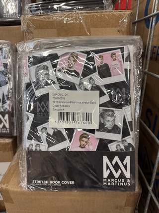 Ca. 2800x Stretch book cover A4