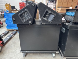 2x Monitor speaker met transportkist verrijdbaar Peavey, 1545TI