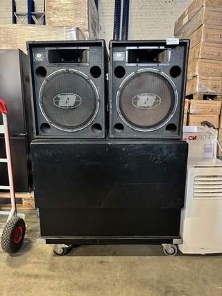 2x Dynacord E 152 speaker met transportkist