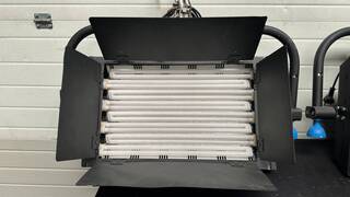 2x Softlight Nesys, Nesyflex 440DI P.O. DMX