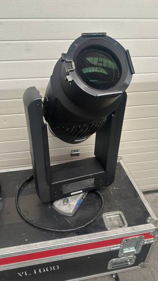 2x Profile movinghead Varilite, VL1000 AS