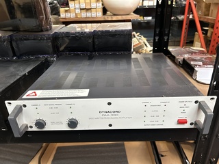 3x Versterker Dynacord PAA 330, Dynacord S 900, Crown