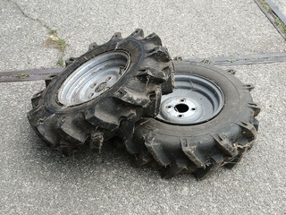 2x wiel met band, Euro Stone, 6.00-12