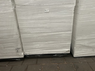 Ca. 15x EPS 200 SE 2000x1000x80mm Rd:2,35(=Tot 24,00m²)