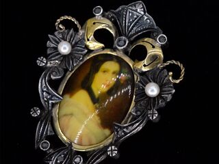 Gouden met zilveren broche met miniatuur schilderij