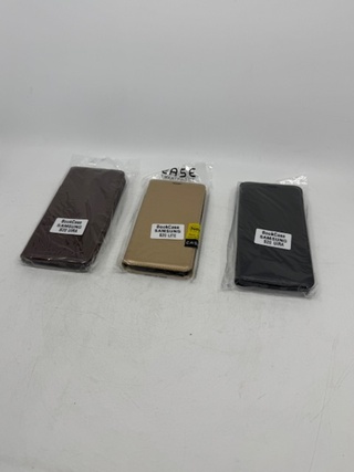 Ca.  85x Telefoonhoesje, zwart en bruin