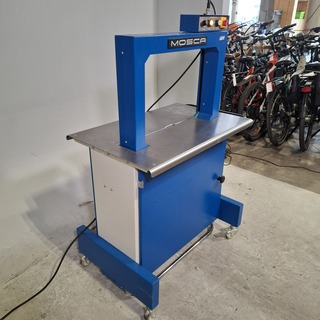 Inbindmachine, Mosca