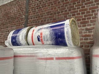 Ca. 24x Isolatierol 4000x450x180mm Rd:4,50(=1,80m²) URSA Ursaroll